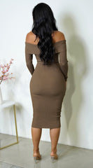 Sonja Off Shoulder Long Sleeve Ribbed Midi Dress - Brown