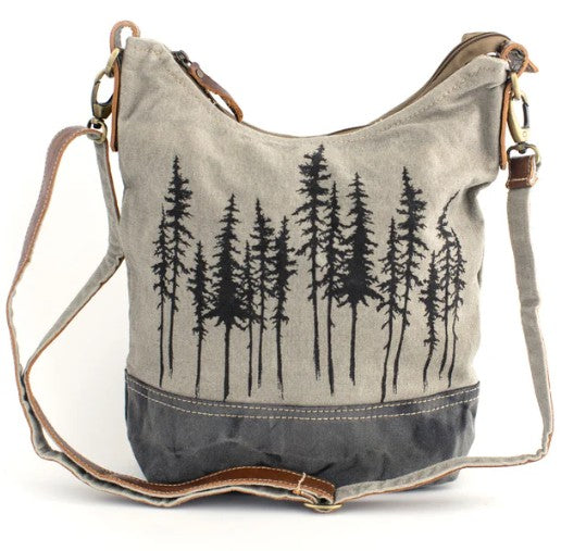 Medium Hobo / Black Spruce