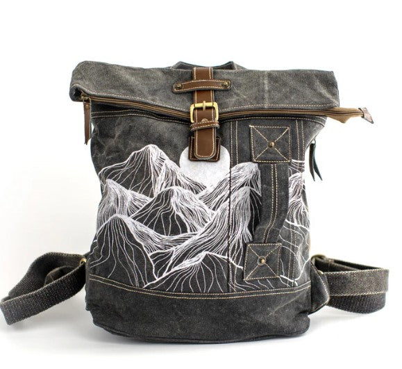 Backpack / Mountains