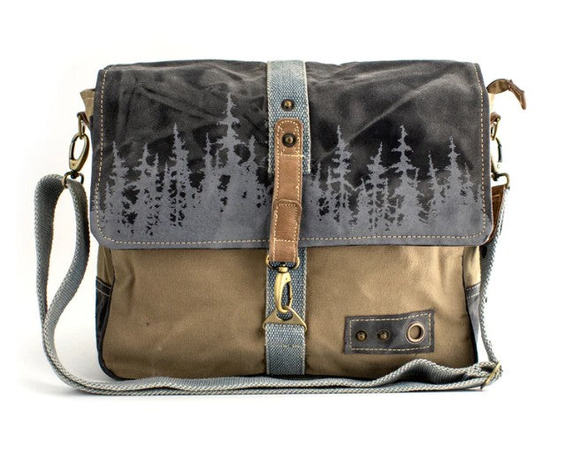 Medium Laptop Bag / Black Spruce